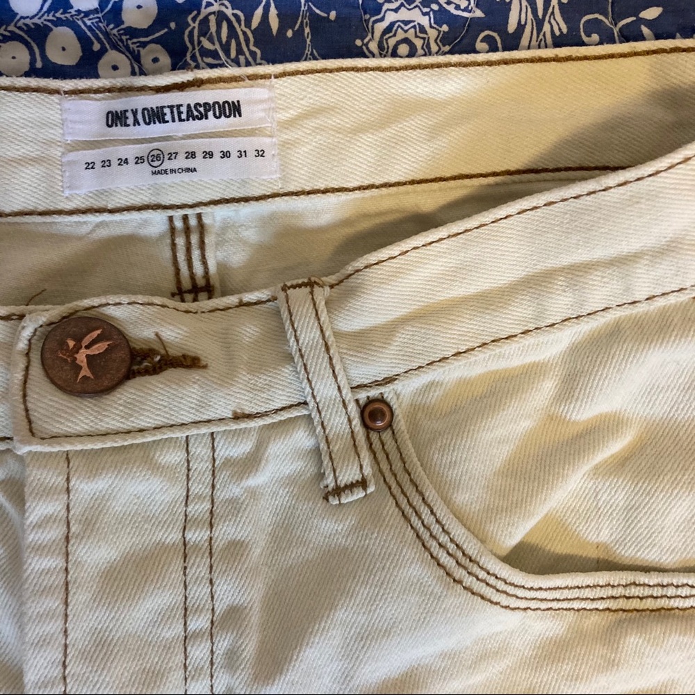 One teaspoon white Jean shorts